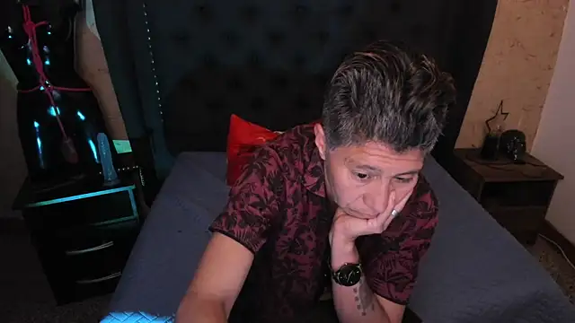 Kali Panther online show from April 2026 09:39:33 PM