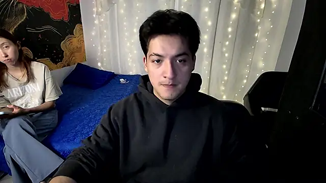 RoseSinsDonViktor online show from April 2026 02:00:02 PM