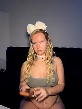 Ellie-rosee online show from February 2026 05:11:01 PM