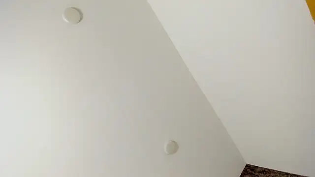 LunnaMoretti online show from March 2026 03:23:02 PM