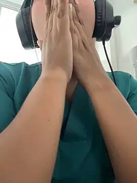 Noa Harper- online show from April 2026 08:58:01 PM