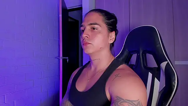 Snapshot of Cry_Duran chatting on February 2026 09:18:02 PM Cry Duran online show from February 2026 09:18:02 PM