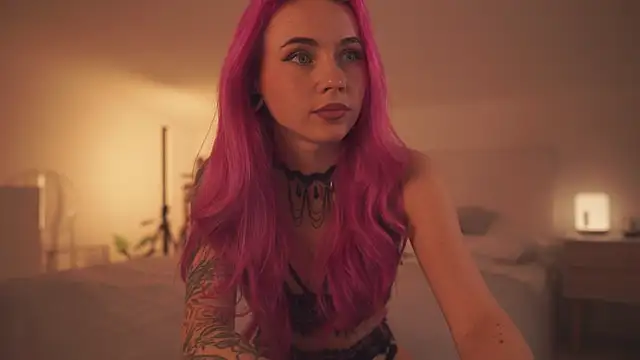 Sarah Pink online show from February 2025 05:18:01 PM