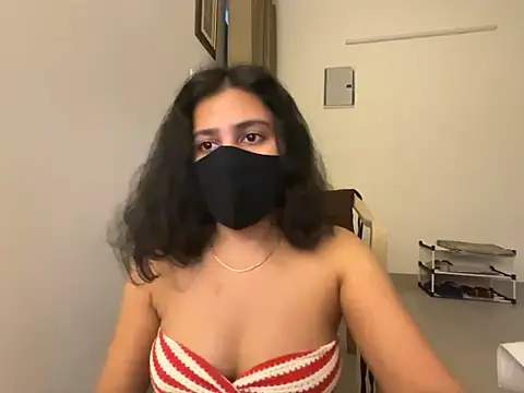 Anna girl22 online show from April 2026 03:50:02 PM