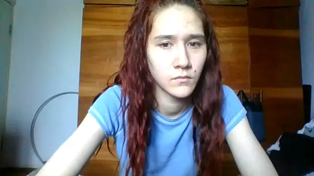 NickiKisinger online show from June 2026 07:25:02 AM