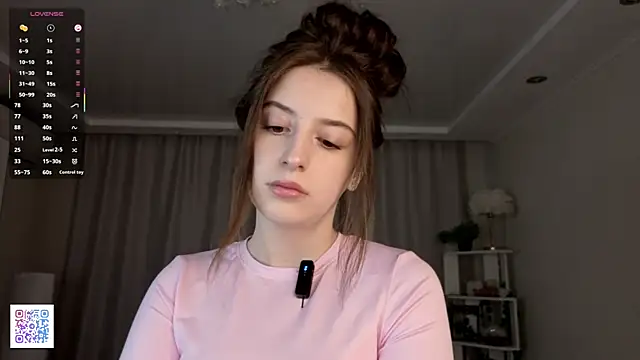 LeanneDinkle online show from April 2026 05:07:01 AM