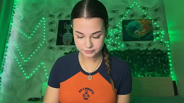 Karina vibe online show from April 2026 11:11:01 AM