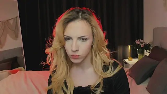 Tiffany  King online show from April 2026 06:07:01 AM