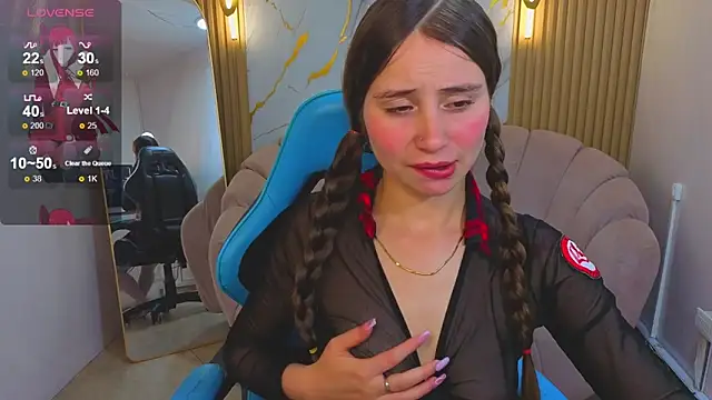 Ariana18 b online show from March 2026 01:05:01 PM