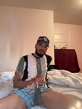 EnanoVerga online show from April 2026 06:46:01 PM