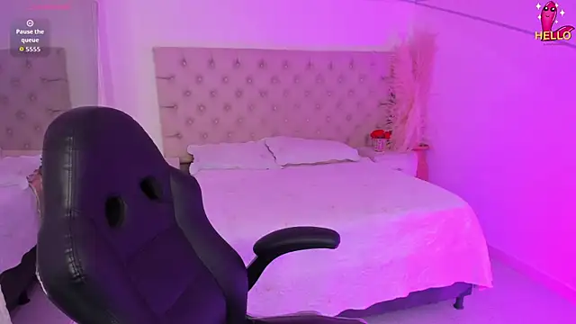 CarolineFyre online show from March 2026 01:48:02 PM