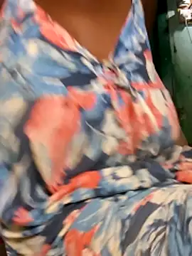 Sugar-berryy online show from February 2026 04:16:02 PM