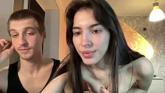 sweetiepipe online show from April 2026 05:10:01 PM