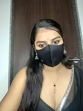 Snapshot of Alix_cuti chatting on May 2026 05:18:02 PM Alix cuti online show from May 2026 05:18:02 PM