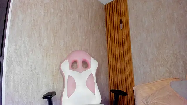 Anais ass online show from August 2026 12:35:01 AM