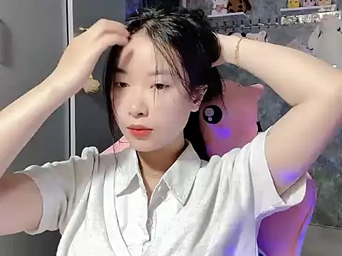 Linne6789 online show from April 2026 02:20:02 AM