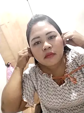 biggbooty15 online show from February 2026 11:01:01 PM