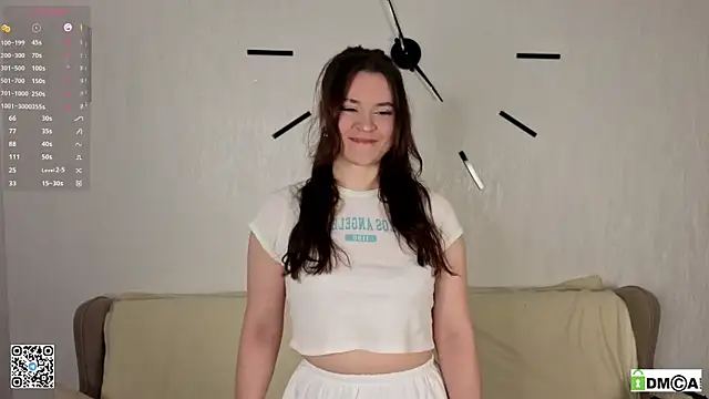 Snapshot of DelindaToste chatting on February 2026 06:09:01 PM DelindaToste online show from February 2026 06:09:01 PM