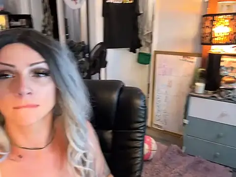 Alicethickpeach online show from July 2026 08:41:01 AM