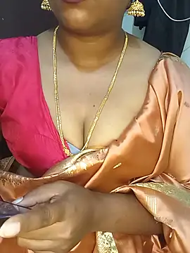 Chinnima143 online show from May 2026 06:15:02 PM