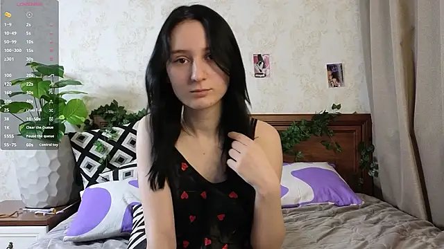 AuburnConfetti online show from February 2026 06:11:02 PM