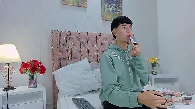 noah lewiss online show from February 2026 10:38:02 AM