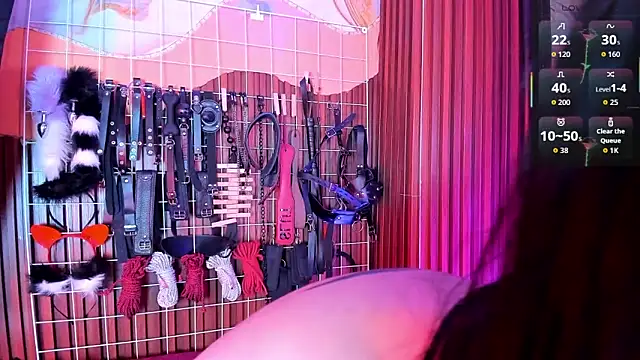 mhannia bdsm303av online show from June 2026 07:46:01 PM