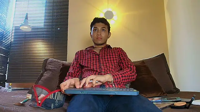 Snapshot of Damon_Salvarote_S chatting on February 2026 07:54:02 PM Damon Salvarote S online show from February 2026 07:54:02 PM