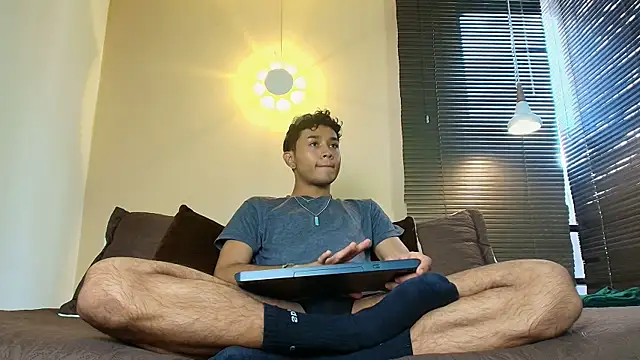 Damon Salvarote S online show from April 2026 07:58:01 PM