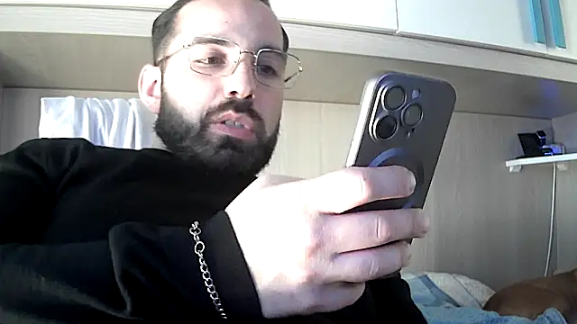 Snapshot of no-name15 chatting on February 2026 03:10:01 PM no-name15 online show from February 2026 03:10:01 PM