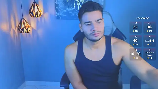 AndresRodriguez1 online show from April 2026 12:50:02 PM