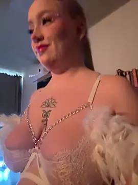 RollDollsi online show from March 2026 06:06:01 AM