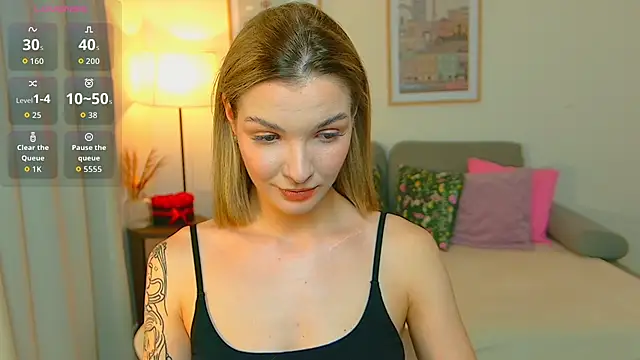 SinLuna  online show from April 2026 02:06:02 PM