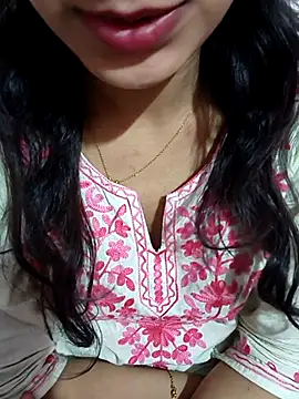 Anaya26 online show from February 2026 06:57:01 PM