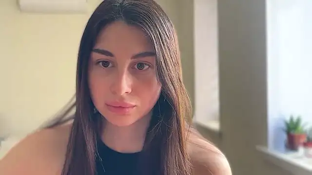 LiluMartiznir online show from March 2026 09:36:02 AM