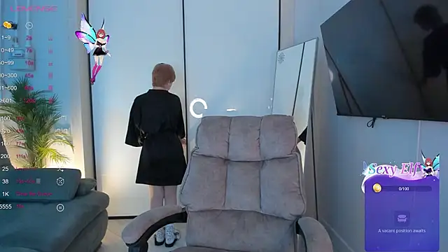 Snapshot of AutumnWhisper chatting on February 2026 09:08:01 PM AutumnWhisper online show from February 2026 09:08:01 PM