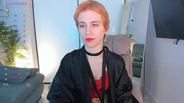 Snapshot of AutumnWhisper chatting on February 2026 09:11:01 PM AutumnWhisper online show from February 2026 09:11:01 PM