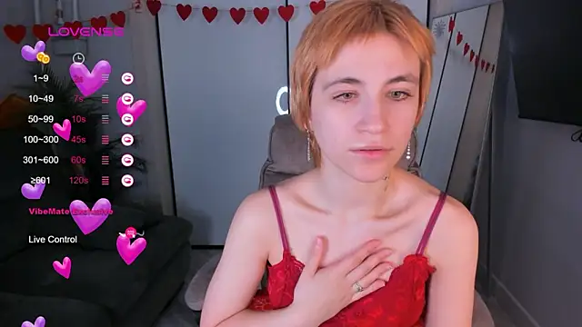 AutumnWhisper online show from March 2026 09:42:02 PM