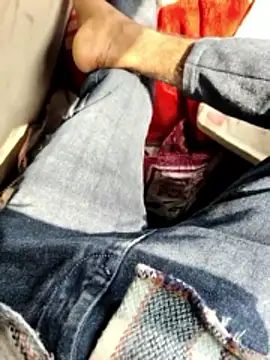 akku6147 online show from February 2026 07:46:02 AM