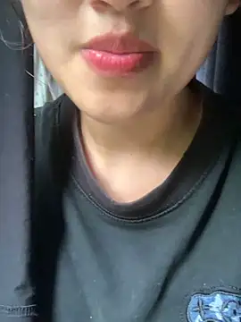 Luna Babyyy online show from March 2026 06:58:01 AM