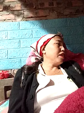 lena-cute online show from February 2026 11:12:02 PM