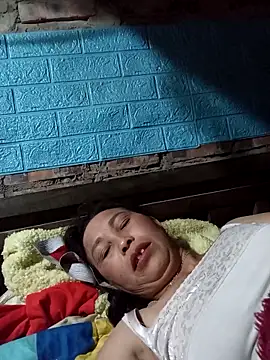 lena-cute online show from March 2026 11:41:01 PM