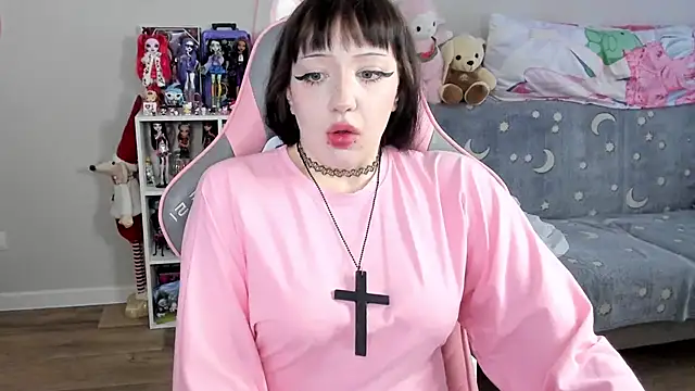 MollysLand online show from June 2026 09:55:02 AM