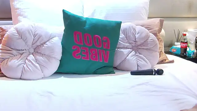 BlissArtX online show from February 2026 08:58:01 PM