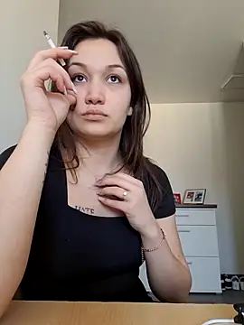 Snapshot of RoxyWeb18 chatting on March 2026 09:48:01 AM RoxyWeb18 online show from March 2026 09:48:01 AM