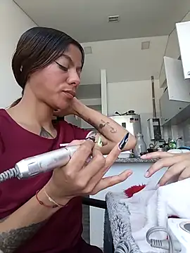 Ariaoficial online show from March 2026 06:59:02 PM