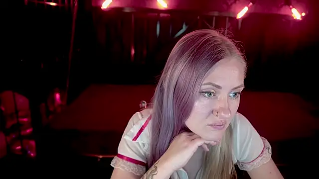 DramaQuenns online show from March 2026 06:52:02 AM