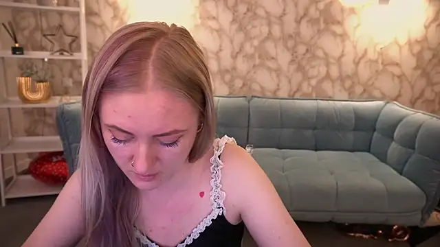 DramaQuenns online show from April 2026 05:51:02 AM