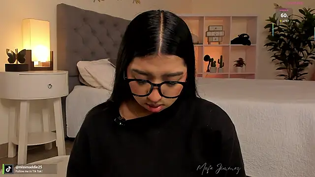 missvancouver online show from April 2026 01:18:01 PM