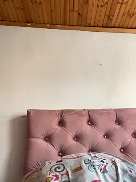 JulietaRiios online show from February 2026 06:58:01 PM